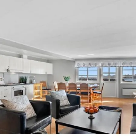 Lofoten Sunset Large Appartments